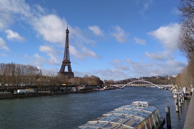 Audioguide - The Eiffel Tower and its secrets - How Long It Takes (30 Minutes to 3 Hours) and How to Choose Your Tempo