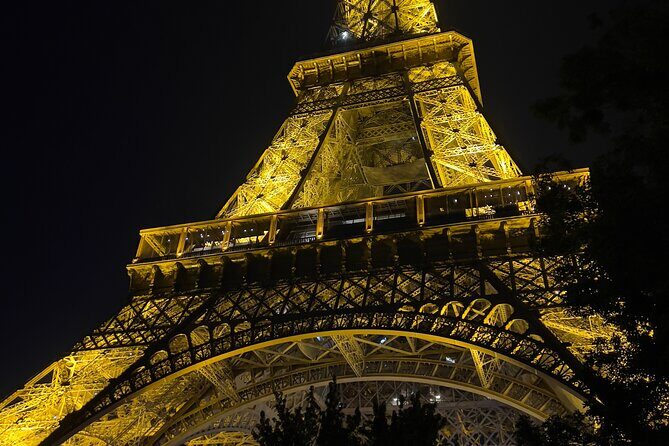 Best of Paris Tour with the Louvre, Eiffel Tower & Notre Dame - Private-Tour Value: Is $433.19 Worth It?