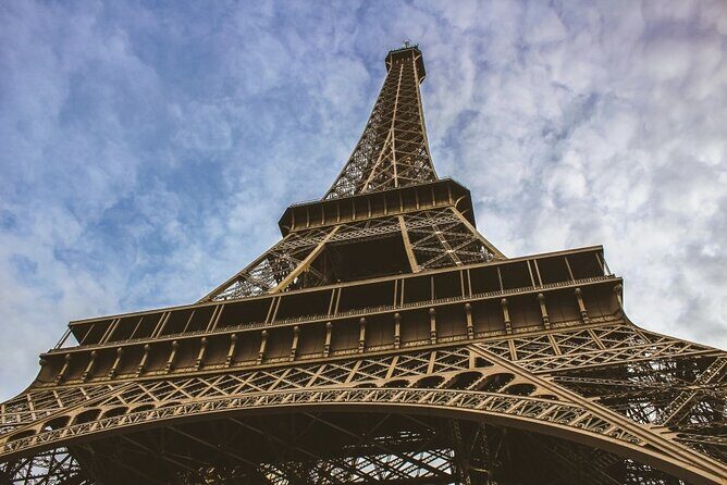 Eiffel Tower Access to 2nd Floor and Summit by Lift - Crowds and timing: what to watch if you have other plans
