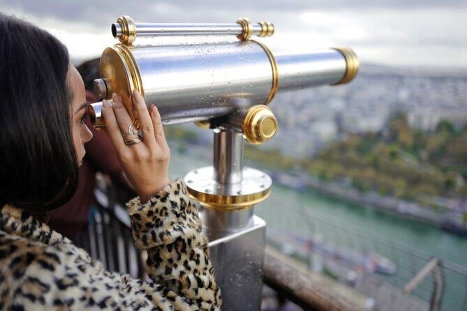 Eiffel Tower Access to 2nd Floor and Summit by Lift - Price and value: $49.37 per person, and what you’re really paying for