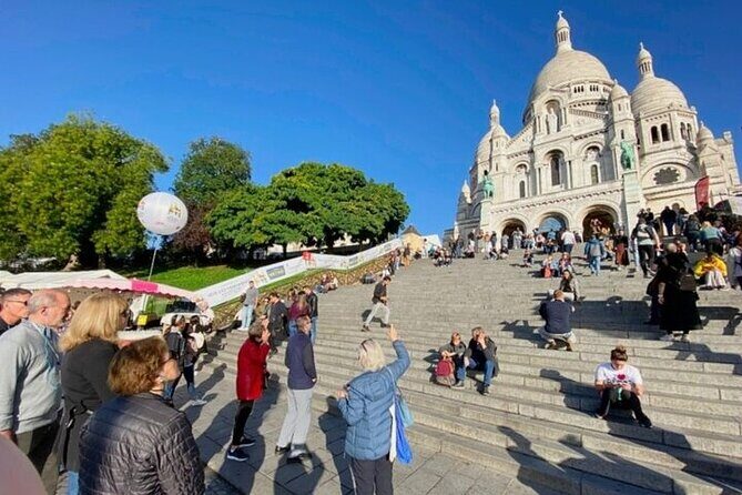 Paris Day Tour with Eiffel Tower, Louvre and Cruise Max 6 People - Metro and Walking: Small-Group Mobility That Saves Your Feet