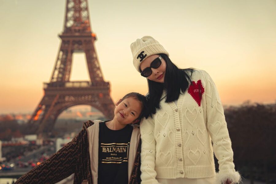Paris: Eiffel Tower & Louvre Private Photoshoot - What you’ll actually get after: fast editing and share-ready photos