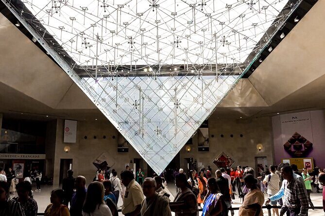 Paris Half Day Tour & Cruise, Private Guide & Louvre Entrance - Key Things You’ll Notice on This Tour
