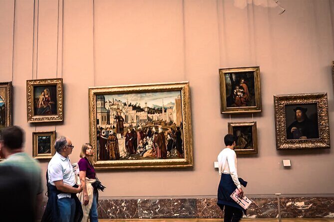 Private Tour, Luxury Eiffel Tower Lunch, Seine Cruise & Louvre - Seine River cruise after lunch: how to get the most out of the hour